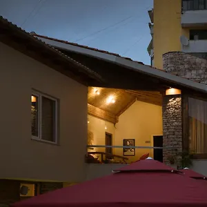 Mosaic Hostal
